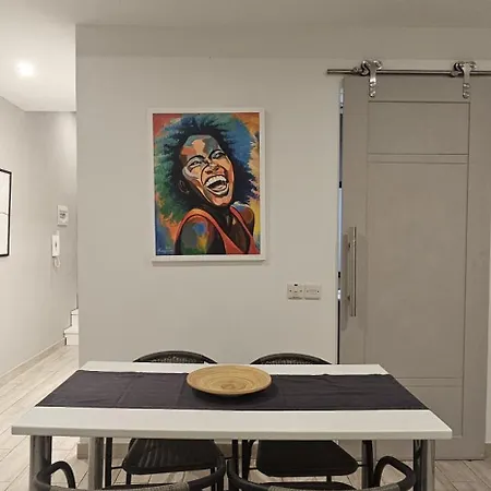 Lägenhet Stylish 1bedroom In The Heart Of St Julians 204 *